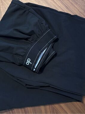 Alo Black Suit up trouser - Medium /Reg length